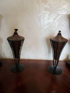 lot 131 image: 4 lamps
