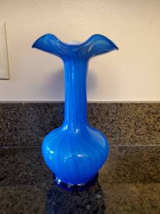lot 151 image: Handblown blue swirl-glass vase