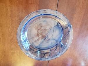 lot 169 image: Blue Pyrex pie dish