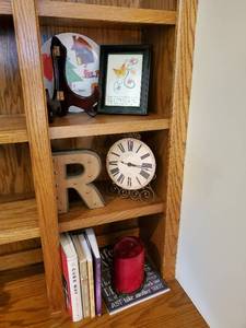 lot 178 image: Collection of dcor