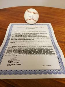 lot 283 image: Ernie Banks Signed Baseball