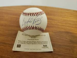 lot 292 image: Gaylord Perry Signed Baseball
