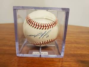 lot 352 image: Luis Rivas Signed Baseball