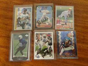 lot 419 image: Signed Football And Baseball Cards