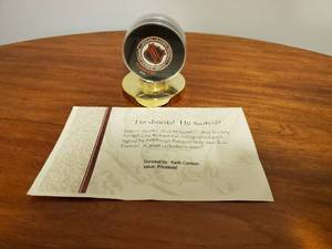 lot 422 image: Ron Francis Signed Hockey Puck
