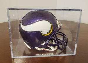 lot 36 image: Steve Hutchinson Signed Minnesota Vikings Mini Helmet