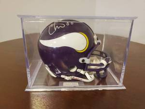 lot 38 image: Chris Carter Signed Minnesota Vikings Mini Helmet