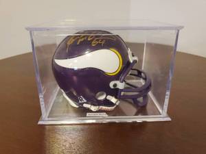 lot 39 image: Randall McDaniel Signed Minnesota Vikings Mini Helmet