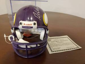 lot 48 image: Randy Moss Signed Minnesota Vikings Mini Helmet