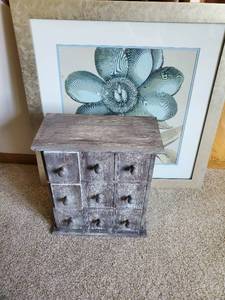 lot 218 image: Framed art and storage unit