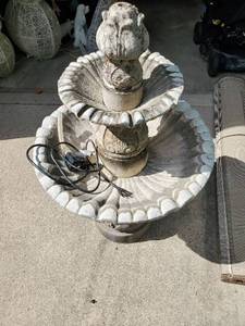 lot 244 image: Outdoor fountain