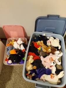 lot 510 image: Collection Of Beanie Babies
