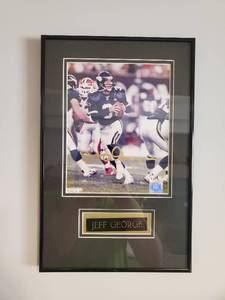 lot 402 image: Signed Jeff George Plaque