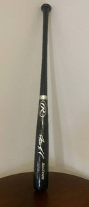 lot 2 image: Willie Mays Signed Rawlings Baseball Bat