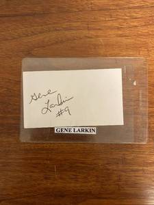 lot 16 image: Collection of Autographs