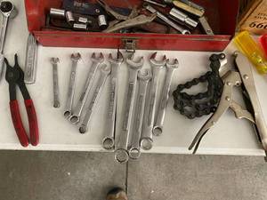 lot 95 image: Wrenches, Sockets, Screwdrivers