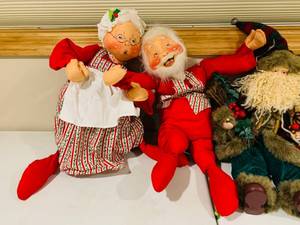 lot 232 image: Holiday Santa Figures