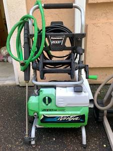 lot 216 image: Kawasaki 2000 hp electric power washer with hose