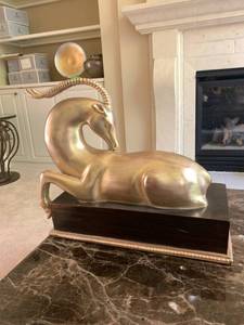 lot 20 image: Forest Animal Sculpture