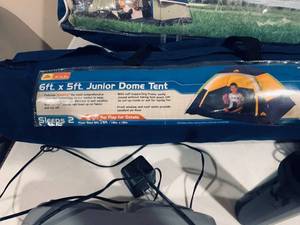 lot 118 image: Camping Gear