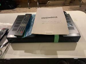 lot 265 image: LG Sound Bar and Bass Speaker, Insignia Blue Ray DVD Player