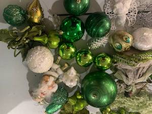 lot 235A image: Green Tree Decorations
