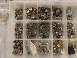 lot 263 image: Bead Findings - Clasps, Chains, etc... Lot 263