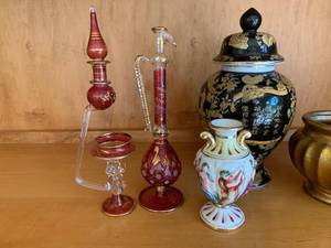 lot 293 image: Delicate and Lovely Decor Items
