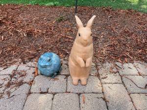 lot 148 image: Frog and Rabbit Garden Decoration