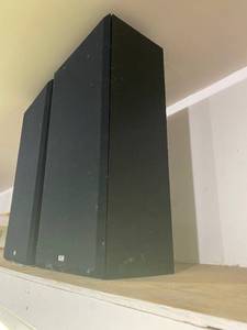 lot 184 image: KLH Floor Speakers Model 9912