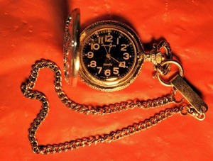 lot 62 image: Pair of Pocket Watches Made By Majestron (Eagle) and Milan (Grandpa)