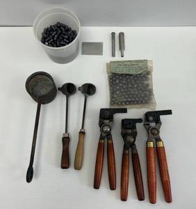 lot 7 image: Group Of Bullet Making Equipment