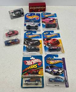 lot 13 image: Group Of mMisc. HotWheels Including 1979 HiRaker On Card