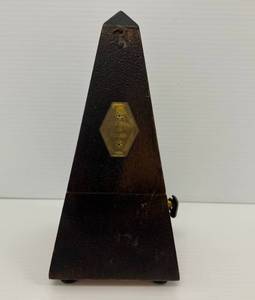 lot 30 image: Vintage Metronome In Wood Box (Works)