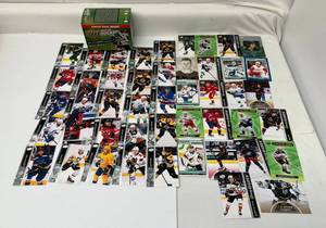 lot 48 image: Group Of 2021-22 Upper Deck Hockey Cards Including Young Guns ( Box Empty)