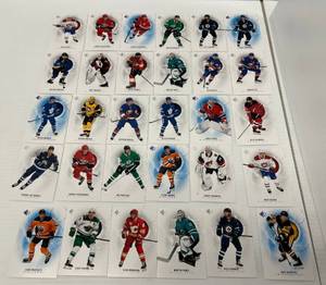 lot 127 image: Group Of Upper Deck SP Hockey Cards 2020-21