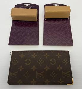 lot 132 image: Vintage Wilsons Leather Lipstick Cases And 6 Slot Look A Like LV Wallet