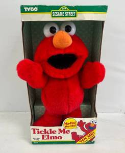 lot 165 image: 1996 Tickle Me Elmo NIB