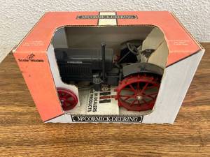 McCormick-Deering 116 Scale Tractor