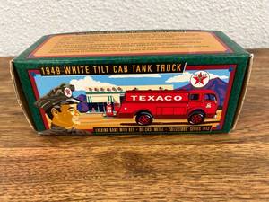 Texaco 1949 White Tilt Cab Tank Truck