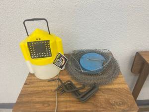 Bait Buckets & Garage Hooks