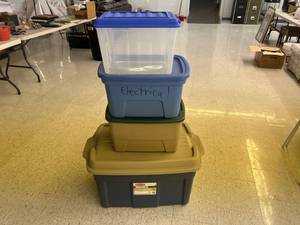Totes with Lids