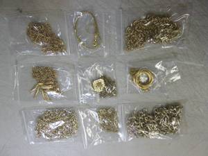 (EC1) 9 Gold Tone Fashion Necklaces...