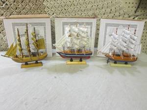 (BSB) 3 Wood Sail Boats 8 14 Tall...