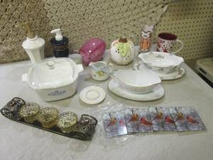(RM4) Assorted Decor Etc See Photos...