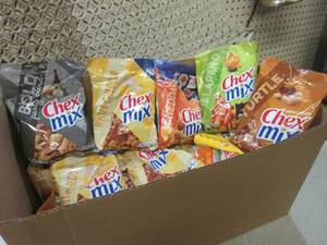 (A-4T) Box Full of Assorted Bags Ch...