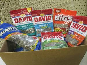 (A-3T) Box Full of Assorted Bags Su...