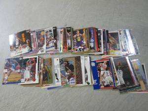 (BSB) 100 Assorted Basketball Sport...