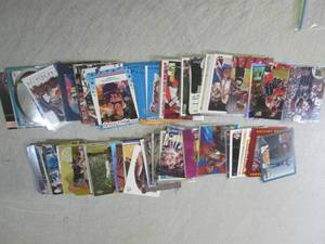 (BSB) 100 Assorted Basketball Sport...
