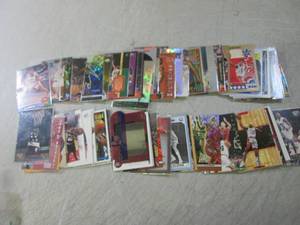 (BSB) 100 Assorted Basketball Sport...